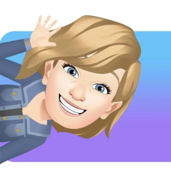 Meet your Posher, Nicki - Picture 1 of 1